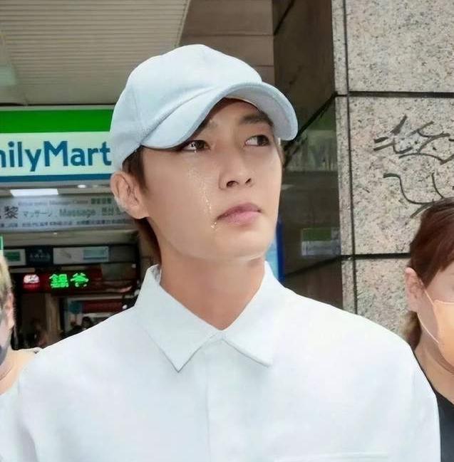 炎亚纶偷拍案将于月底开庭，全程采用不公开审理