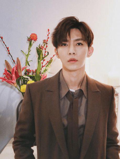 炎亚纶偷拍案将于月底开庭，全程采用不公开审理