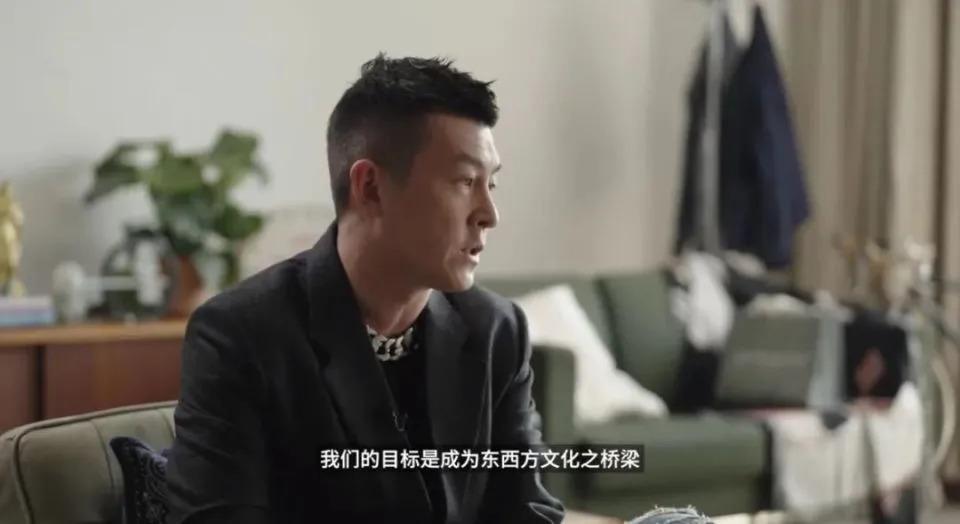 15年后，陈冠希首谈不雅照退圈真相