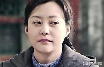 都说他傻，其实他才是大赢家，坐拥北京一套三进四合院