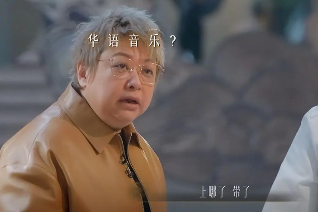 《声生不息3》：周深的尴尬，揭开了娱乐圈的三大现实面