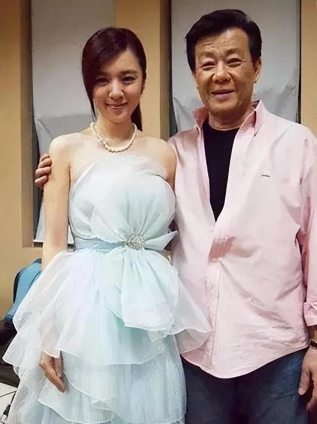 寇世勋：两个媳妇楼上楼下住，生活27年又美又痛苦