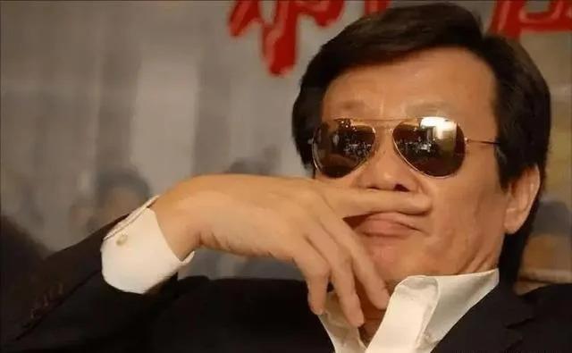 寇世勋：两个媳妇楼上楼下住，生活27年又美又痛苦