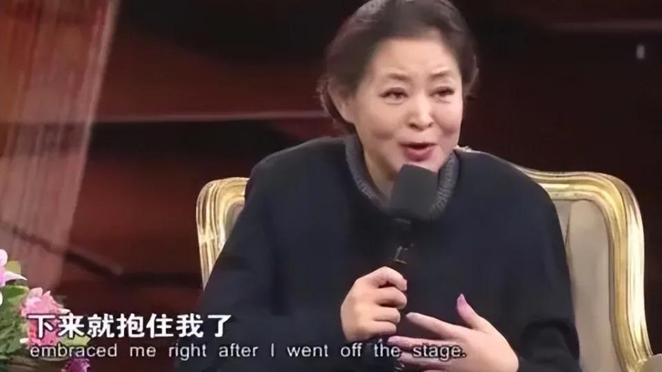 央视春晚重大失误：沈腾启动应急预案，尴尬的黑色3分钟