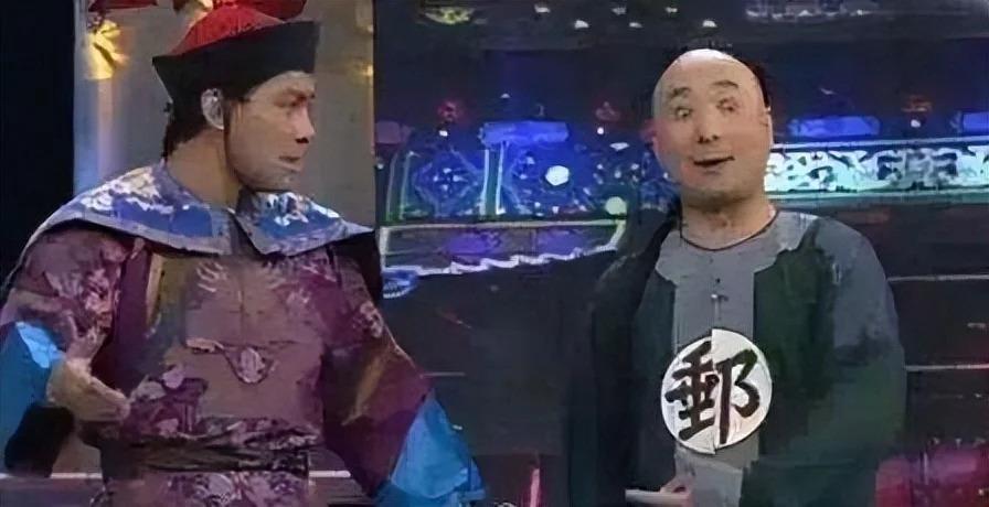 央视春晚重大失误：沈腾启动应急预案，尴尬的黑色3分钟