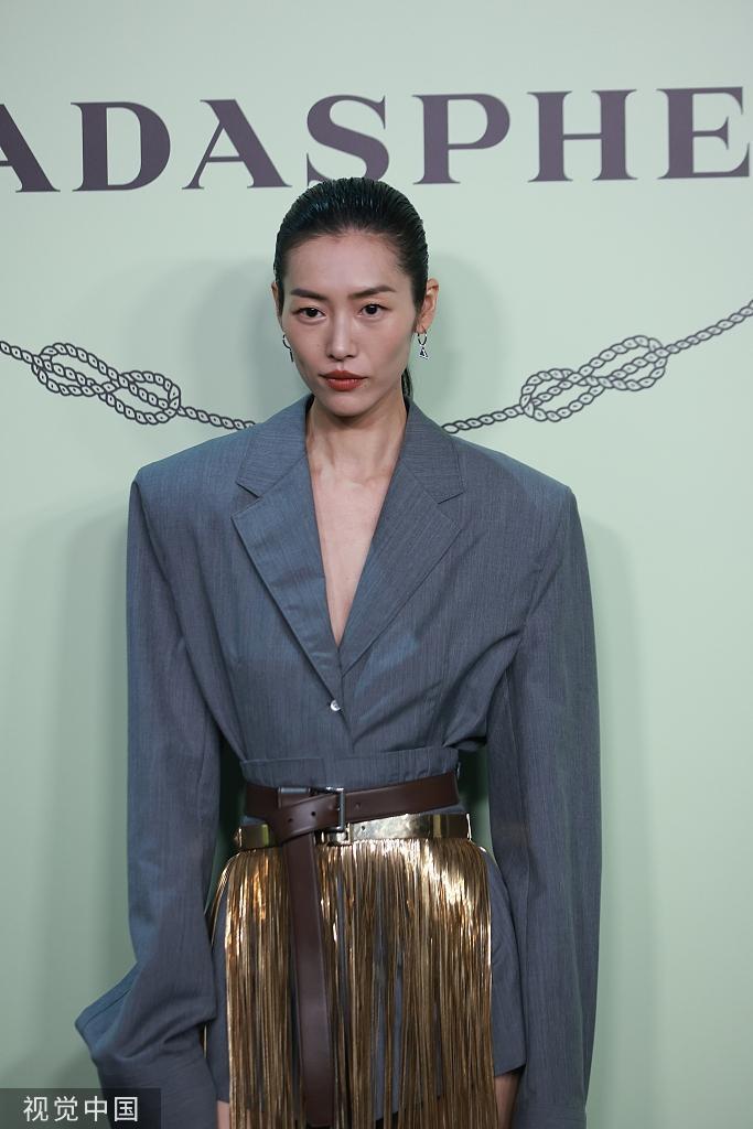 李现檀健次刘雯等出席活动 众星云集星光熠熠