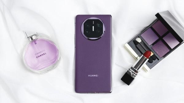 华为Mate X5“下火海”展示全面可靠 金刚不坏之身真的强