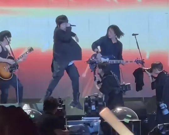 「五月天 」这次太恶心人了!