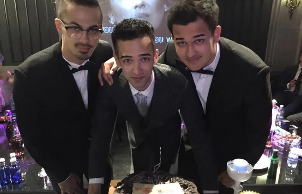 60岁韦唯现状：家暴前夫已离世，3个儿子成最大心结