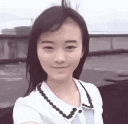 这一夜，张天爱的“假屁股”，撕开了内娱女星的遮羞布