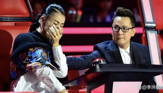 屋漏偏逢连夜雨，湖南卫视删光那英镜头，公开播放刀郎歌曲