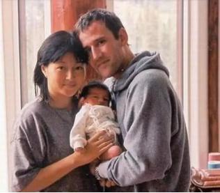 两次拒绝黎明，因精神病退圈，“最美郭襄”现在怎么样了