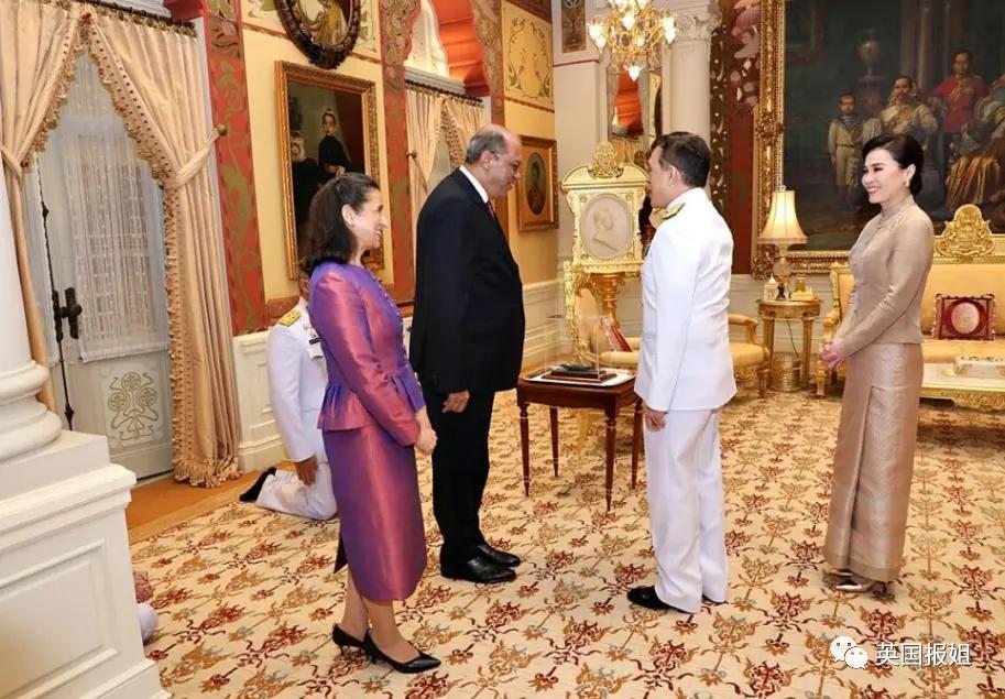 泰王室流亡二王子归国和泰王出席活动，王位钦定他了？！