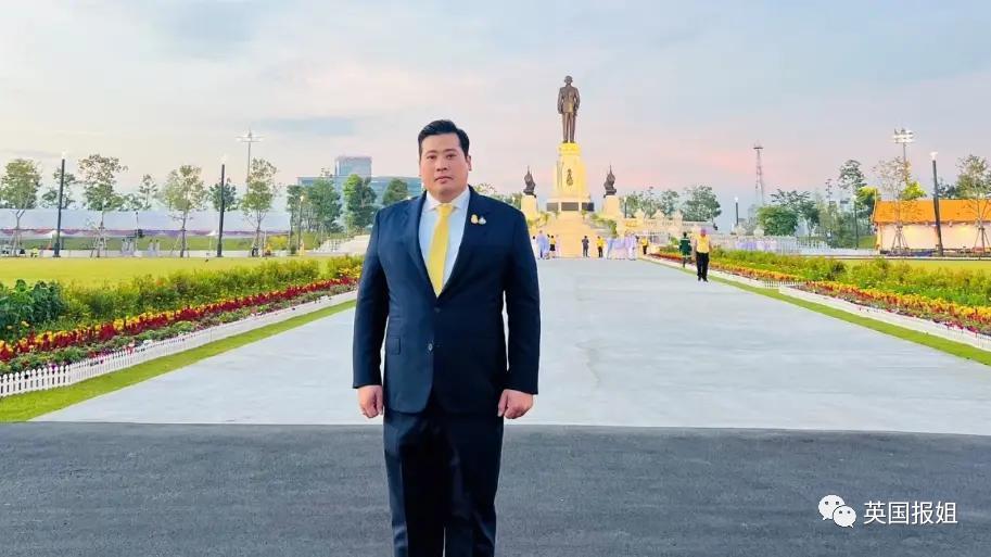 泰王室流亡二王子归国和泰王出席活动，王位钦定他了？！