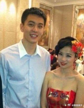 杨鸣的“篮坛第一帅”滤镜，洗不白他第二次翻车