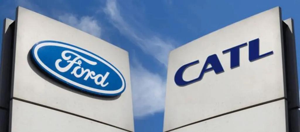 和中国电池沾点边就扣补贴，我都想替美国车企哭。。。