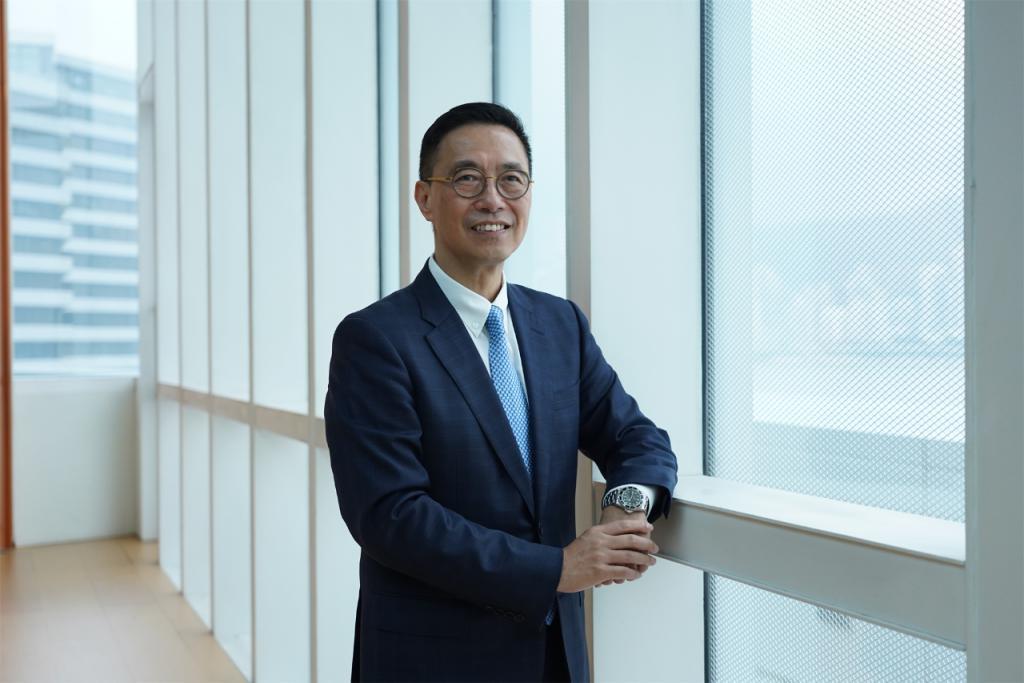 港政务司长陈国基：区议会选举不能选非爱国者