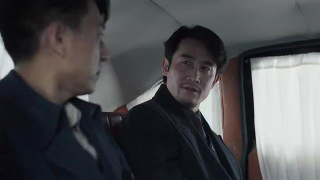 《无间》：反转！花向雨是日谍，闪官第二重身份曝光