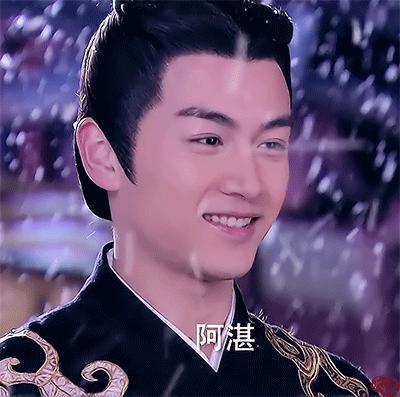 内娱古装真帅哥何在？