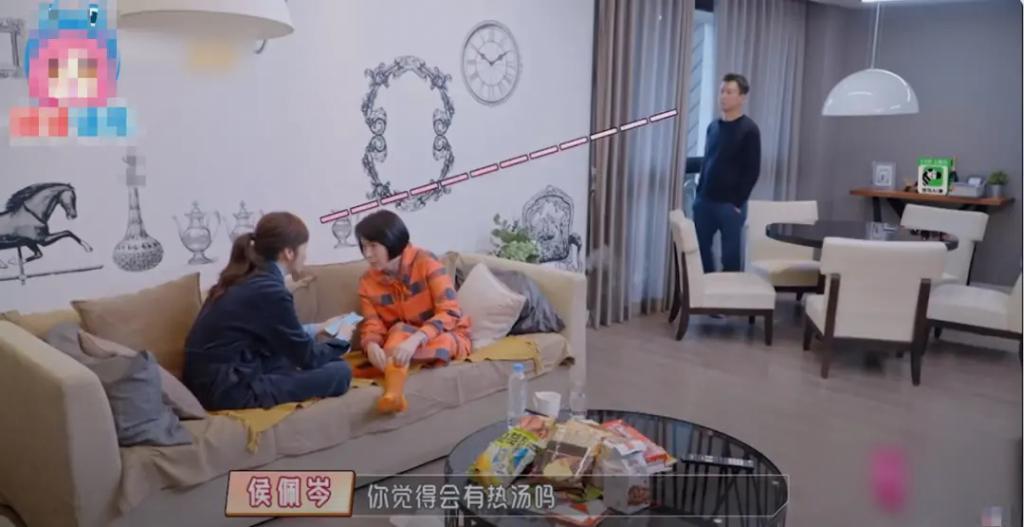 侯佩岑官宣离婚？婚姻窒息紧绷，发文离开和前任互动？