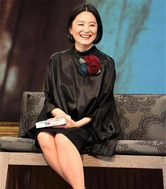林青霞失散在大陆的亲姐姐，42年后姐妹重聚