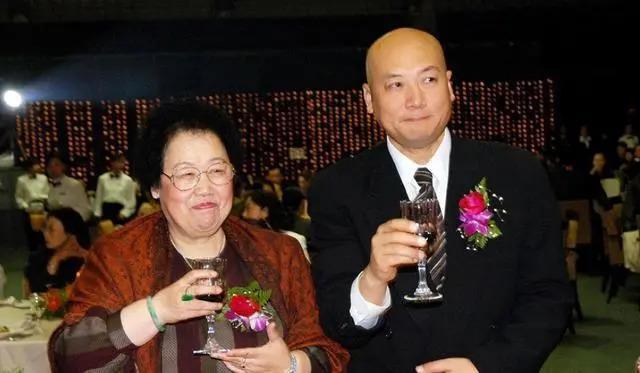 京圈富婆：有人背景强大有人财力雄厚，每个都是女中豪杰