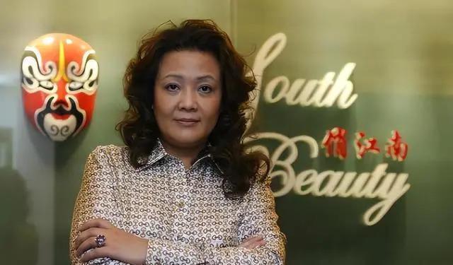 京圈富婆：有人背景强大有人财力雄厚，每个都是女中豪杰