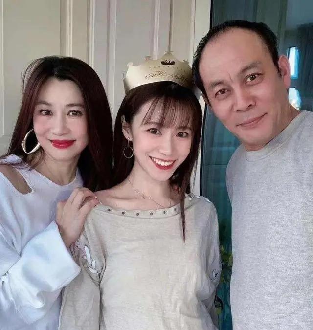 《亮剑》“楚云飞”的女儿混进了中戏当老师？