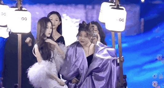 GQ才是最疯的 ​