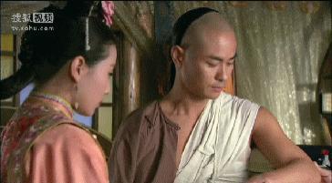 连装都不愿意了,缺席聚会,他说这是浪费时间?