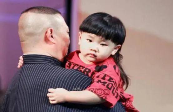 打压式教育？德云社“少班主”郭麒麟一直“伤自尊”成长？