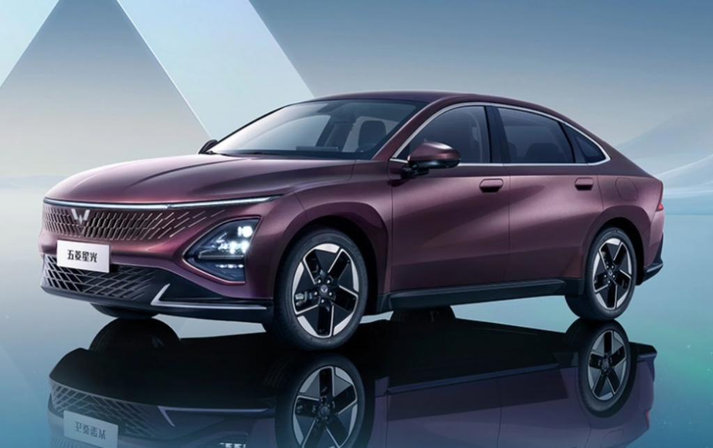 五菱星光车型上市 24 小时订单超 2000 辆，累计订单超 1.4 万辆