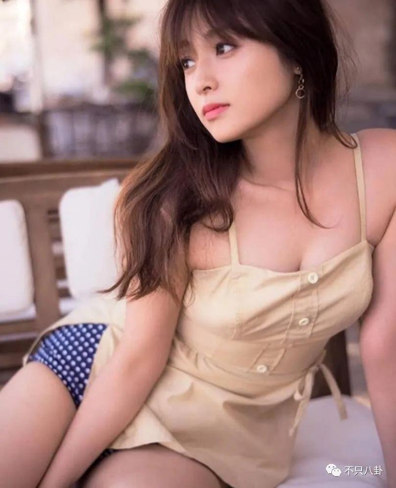 女神劈腿了？谈了这么多年的恋爱还是分了啊！