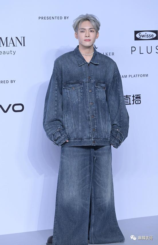 啊,怎么又翻车了?