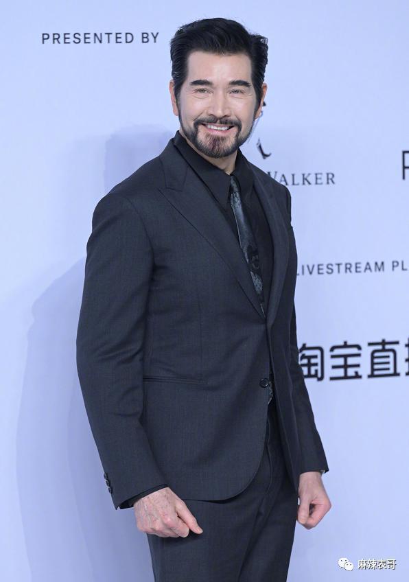啊,怎么又翻车了?
