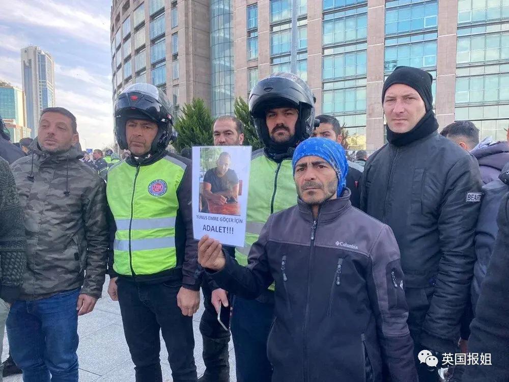 总统之子开豪车撞死快递小哥！现被国际通缉，爹地到处找关系摆平！
