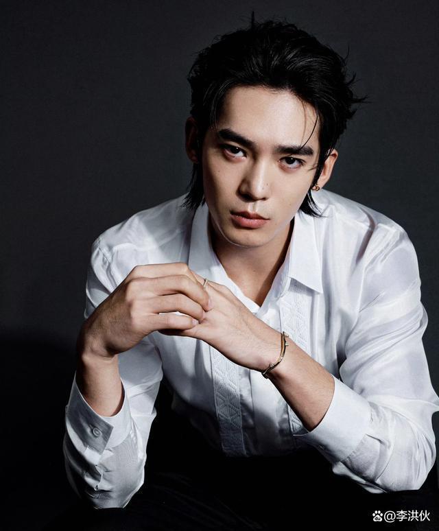 一周内被曝与4位女性有情感瓜葛，于适是痴心汉还是真海王？