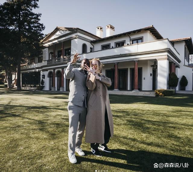 阿黛尔长教训了，与二婚黑人丈夫签婚前协议用于保护15亿财产