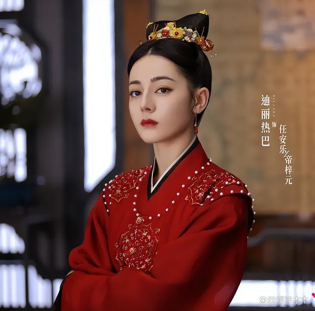 2023年十部扑街差评剧：杨洋“梗王剧”称霸，张译热巴也在其中