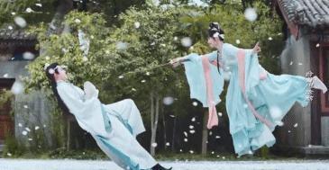 2023年十部扑街差评剧：杨洋“梗王剧”称霸，张译热巴也在其中