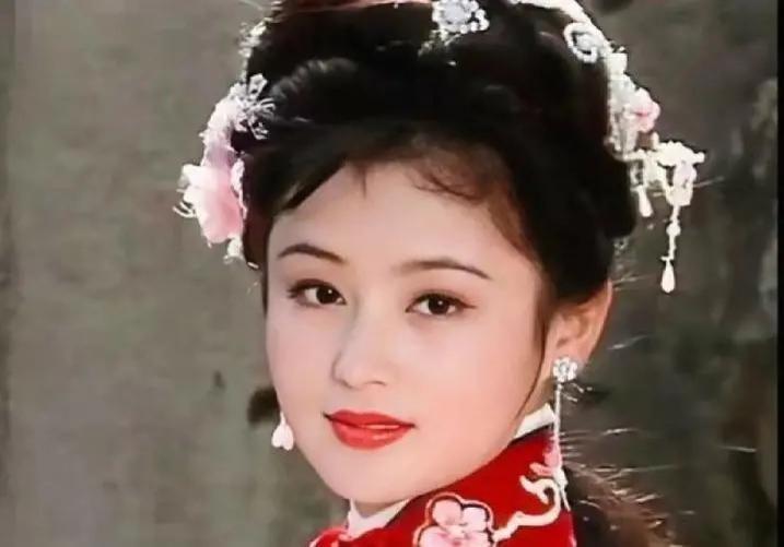 因太漂亮被导演收入囊中的女星！有一位戏没拍完戏就怀孕了