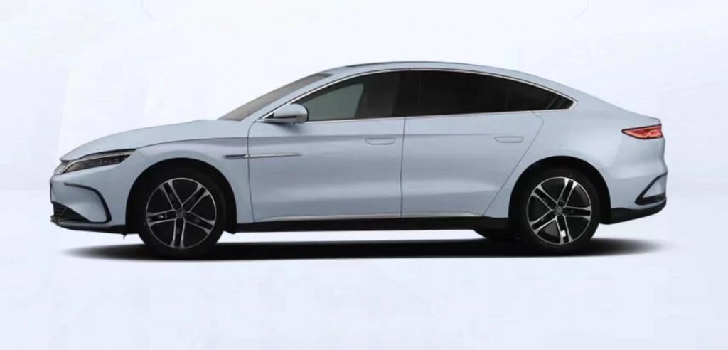 极氪 007 会是比亚迪汉的对手吗？