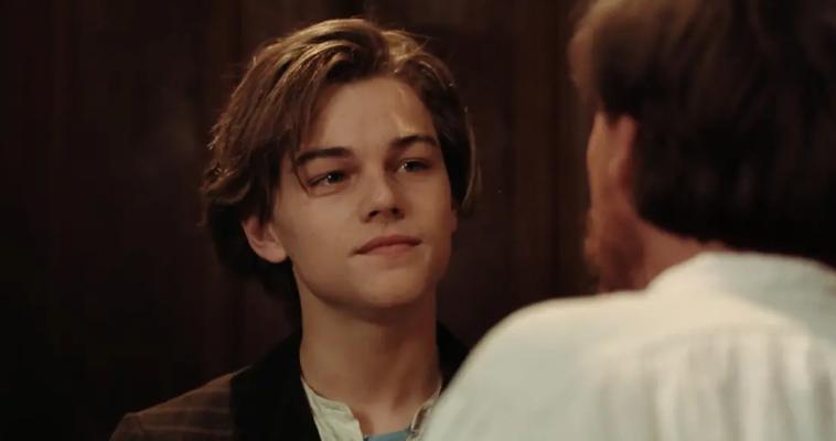 内地撤档后，这片拿下年度第一