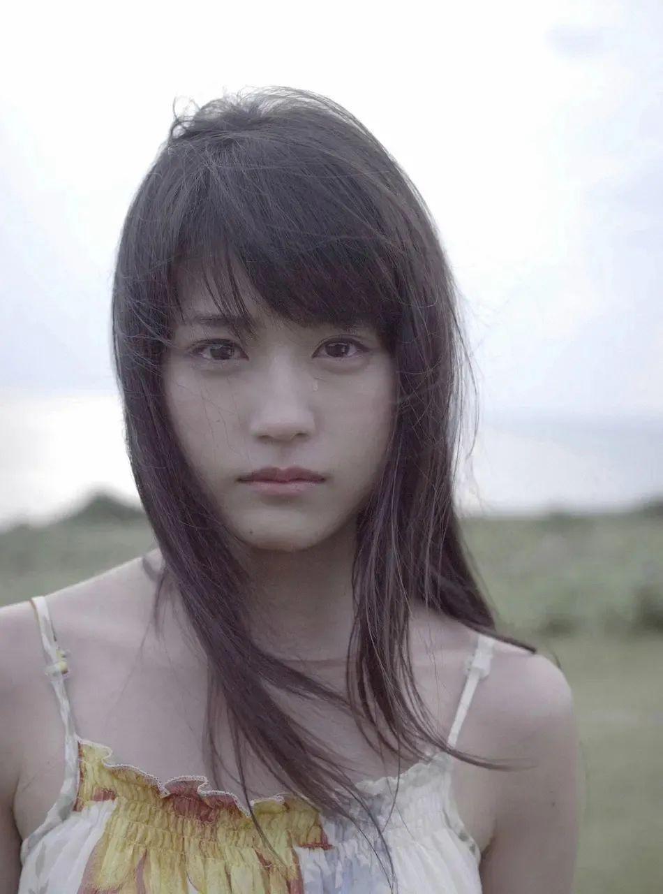 突发！有村架纯被曝热恋，男方竟是当红偶像？