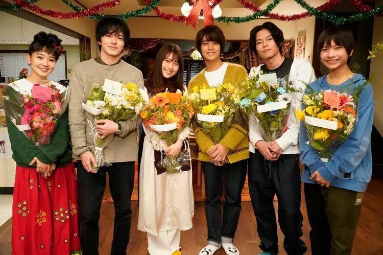 突发！有村架纯被曝热恋，男方竟是当红偶像？