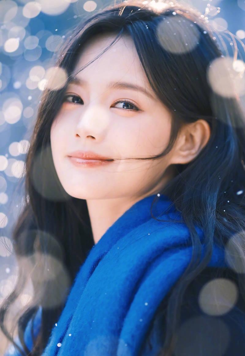 李一桐雪景大片 笑容甜美治愈氛围拉满