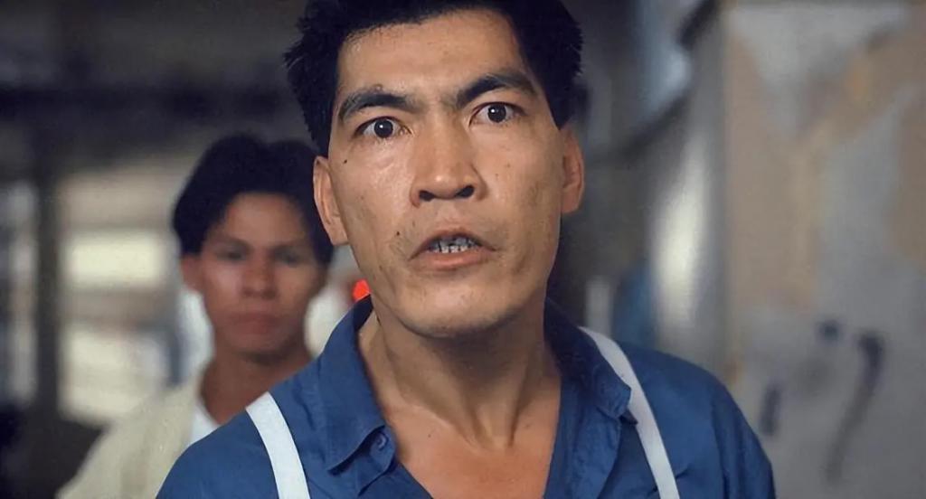 “大傻”成奎安：面恶心善仗义助人，为何却至死都不肯原谅周星驰