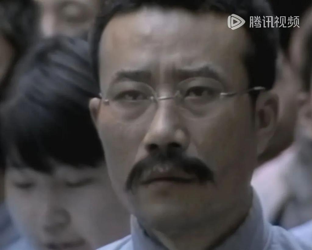 把演李大钊的李雪健、张颂文和唐曾放一起看，差别出来了