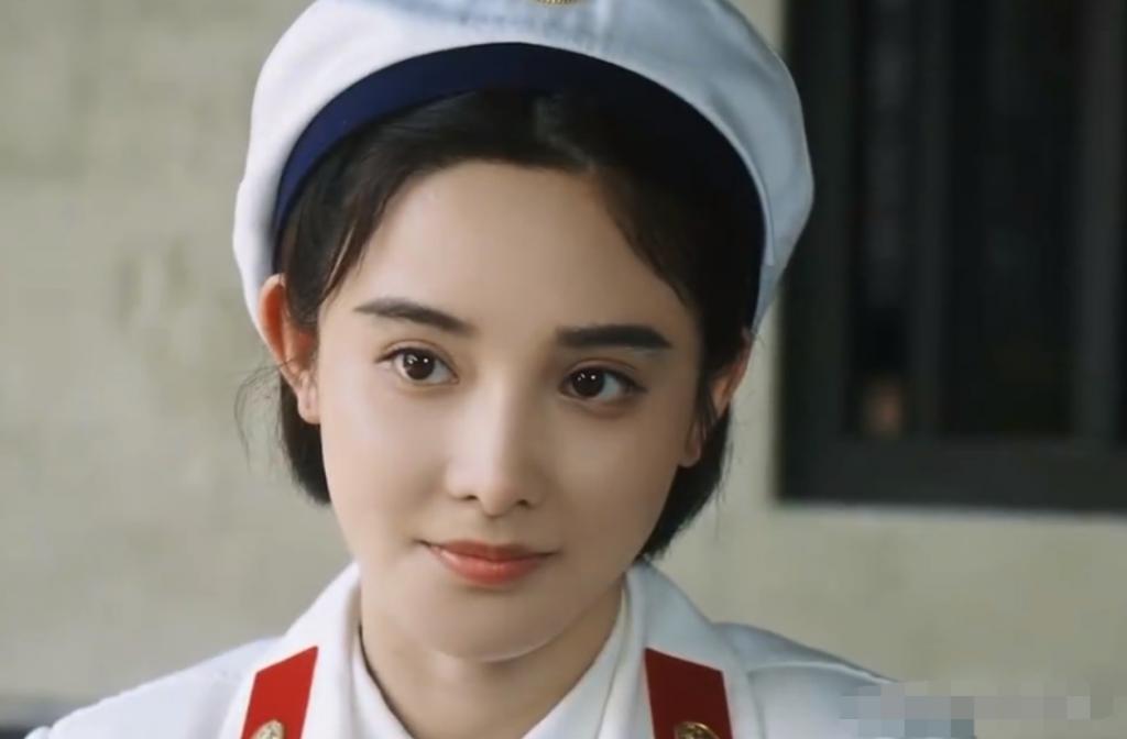 女局长竟然搞“精致卷发”？《画眉》老戏骨孔琳发型，笑掉大牙