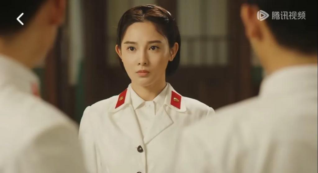 女局长竟然搞“精致卷发”？《画眉》老戏骨孔琳发型，笑掉大牙